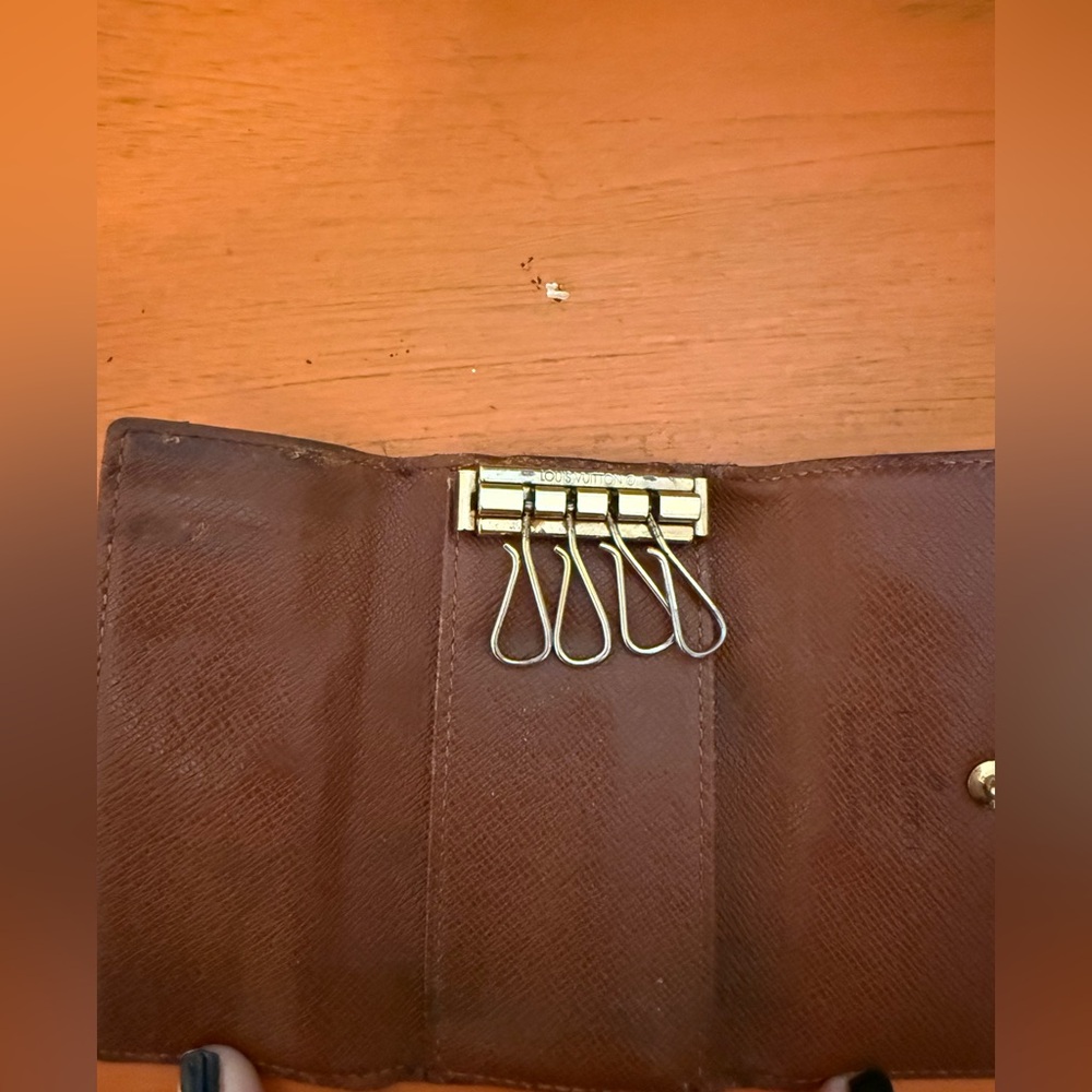 Louis Vuitton Brown Monogram Canvas Key/Wallet - Picture 8 of 10